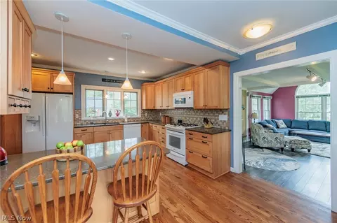 2534 Dodd Rd, Willoughby Hills, OH 44094 photo 16