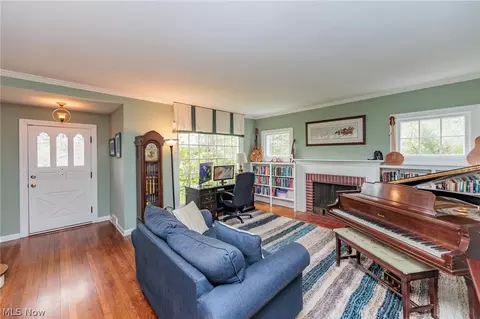 2534 Dodd Rd, Willoughby Hills, OH 44094 photo 3