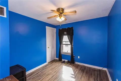 252 E 2nd St, Girard, OH 44420 photo 15