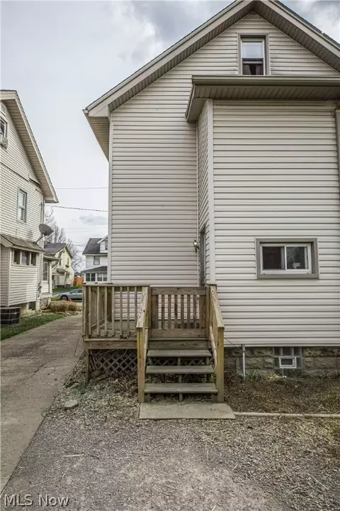 252 E 2nd St, Girard, OH 44420 photo 29