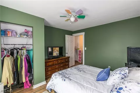 252 E 2nd St, Girard, OH 44420 photo 13