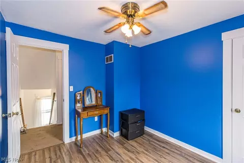252 E 2nd St, Girard, OH 44420 photo 14