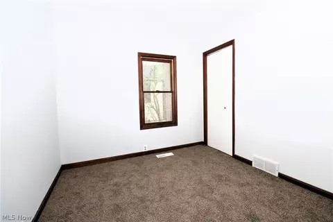 Bedroom - 4039 Elyria Ave, Lorain, OH 44055 photo 3 of 3