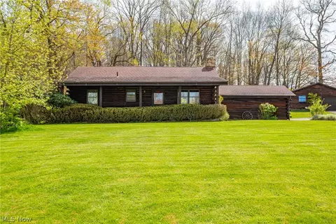 3920 Belden Ave SE, Canton, OH 44707 photo 2