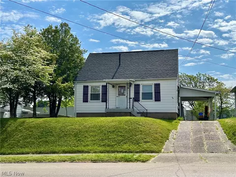 844 Fairview Ave, Parkersburg, WV 26101