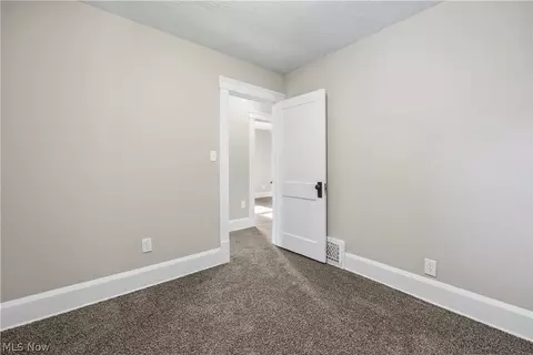 124 Longford Ave, Elyria, OH 44035 photo 19