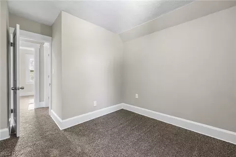 124 Longford Ave, Elyria, OH 44035 photo 25