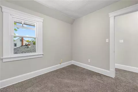 124 Longford Ave, Elyria, OH 44035 photo 18