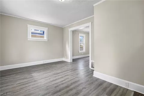 124 Longford Ave, Elyria, OH 44035 photo 6