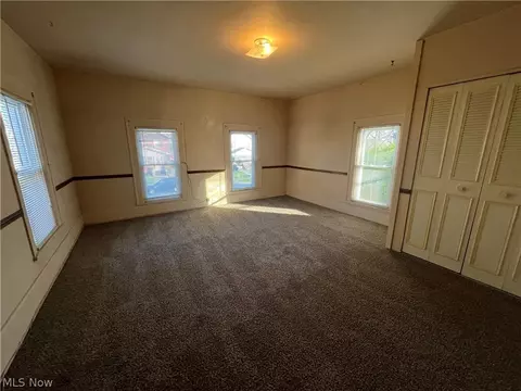 435 E 2nd St, Dover, OH 44622 photo 13