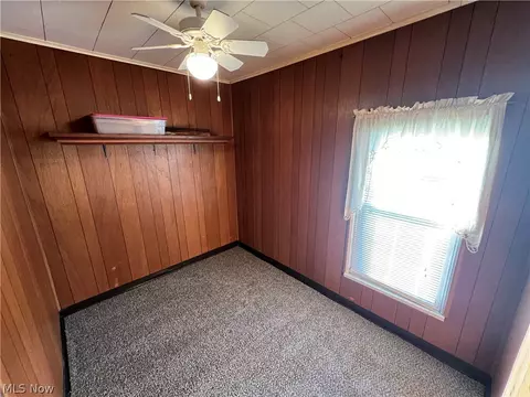 435 E 2nd St, Dover, OH 44622 photo 17