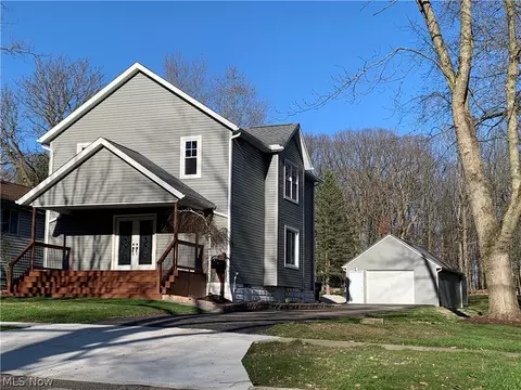 933 Archer Rd, Bedford, OH 44146