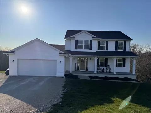 62891 Dusty Ln, Barnesville, OH 43713