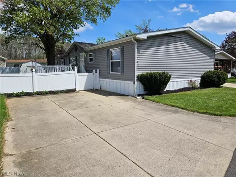4341 Riverview Rd #83, Peninsula, OH 44264