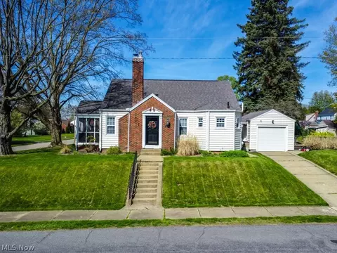 3105 Harvard Ave NW, Canton, OH 44709