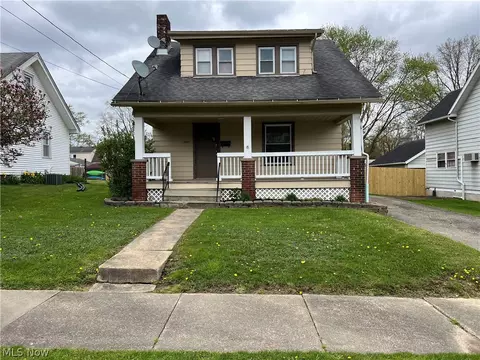 3441 Stratmore Ave, Youngstown, OH 44511