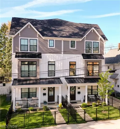 6 Public Sq #2, Willoughby, OH 44094