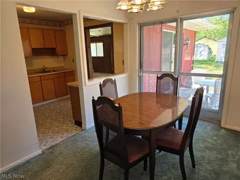 Dining - 223 Maplelawn Dr, Berea, OH 44017 photo 2 of 3
