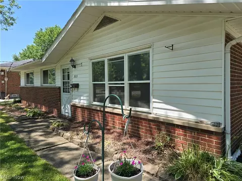 Exterior - 223 Maplelawn Dr, Berea, OH 44017 photo 1 of 5