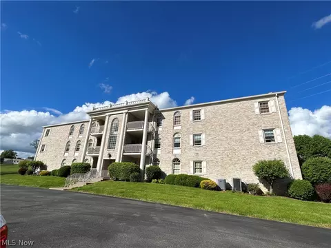 1 Westwood Dr #101, Saint Clairsville, OH 43950