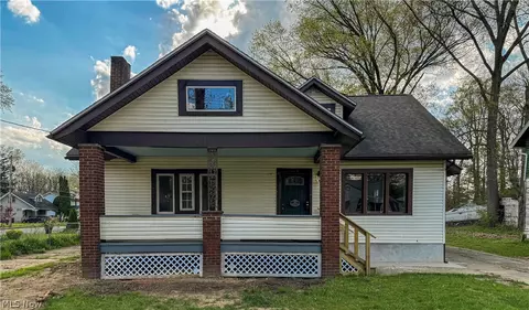 3034 Hudson Ave, Youngstown, OH 44511