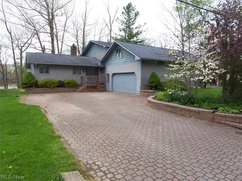 2285 Morning Pt, Roaming Shores, OH 44084