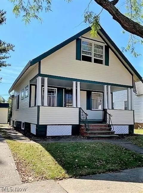 18914 Kewanee Ave, Cleveland, OH 44119