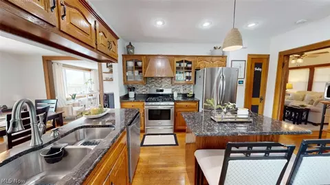 Kitchen - 210 E Pleasant Valley Rd, Seven Hills, OH 44131 photo 1 of 2