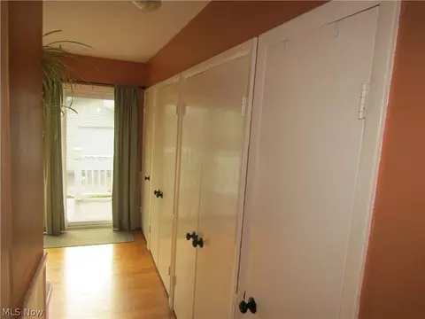 Entry Way - 403 Beech St, Berea, OH 44017 photo 1 of 1