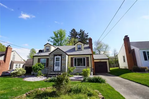 39 Hamilton Ave, Youngstown, OH 44514