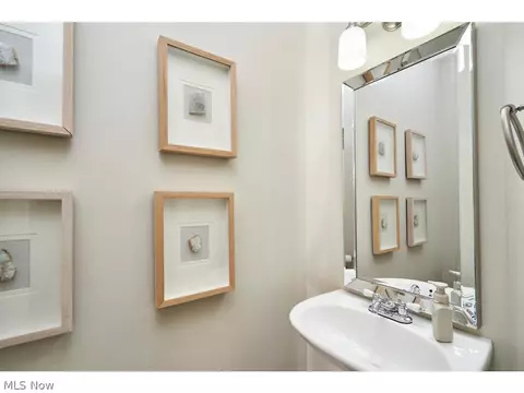 302 Alexander Ct, Copley, OH 44321 photo 14