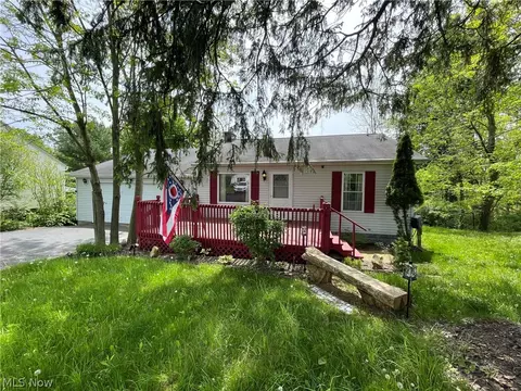 714 Columbus St, Bedford, OH 44146
