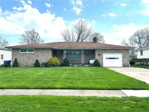 1801 W 37th St, Lorain, OH 44053