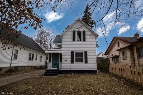 3346 W 122nd St, Cleveland, OH 44111