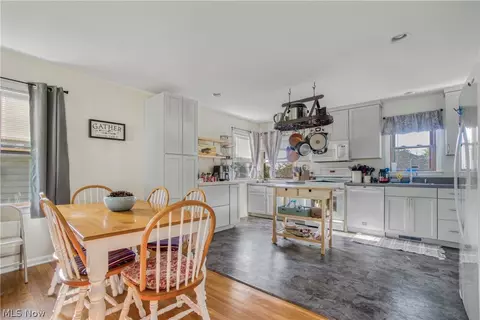 Kitchen - 11180 Aaron Dr, Parma, OH 44130 photo 1 of 4