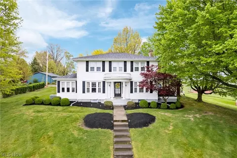422 Saint Clair Ave, Cadiz, OH 43907