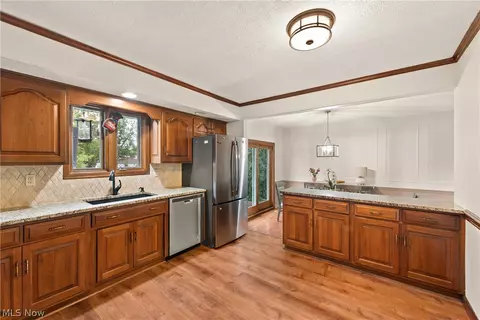 Kitchen - 3224 Bowmen Ln, Parma, OH 44134 photo 3 of 3