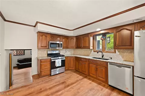 Kitchen - 3224 Bowmen Ln, Parma, OH 44134 photo 1 of 3