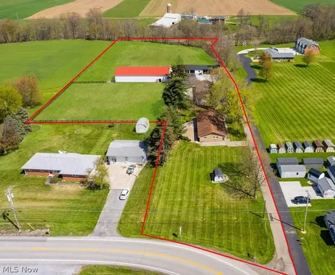 17538 Old Lincoln Way, Dalton, OH 44618