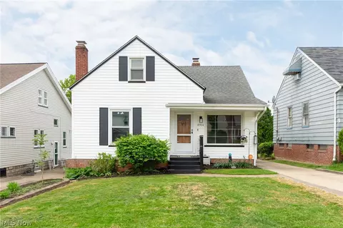 4904 E 96th St, Garfield Heights, OH 44125