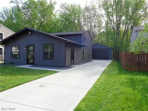 6175 Rosebelle Ave, North Ridgeville, OH 44039
