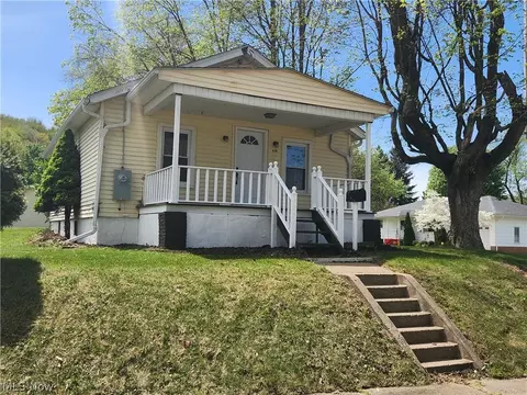 401 Adelaide St, Minerva, OH 44657