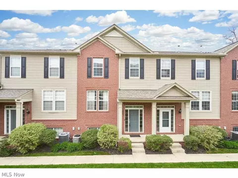 309 Kelsey Dr, Copley, OH 44321