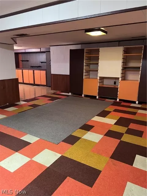 Living - 500 E Iron Ave, Dover, OH 44622 photo 5 of 5