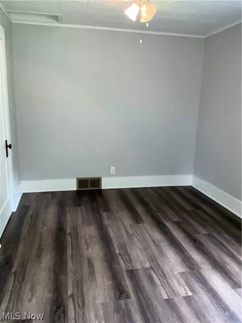 Bedroom - 101 State St, Bowerston, OH 44695 photo 1 of 4