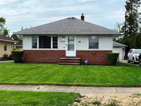 12323 Orme Rd, Garfield Heights, OH 44125