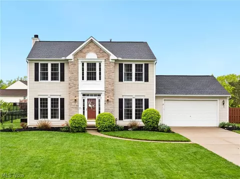 34675 Plantation Pl, North Ridgeville, OH 44039