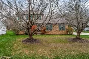 1595 Windcrest St NW, North Canton, OH 44720