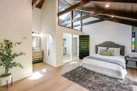 Bedroom - 8108 Stone Rd, Independence, OH 44131 photo 1 of 1