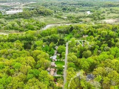 View/Area - 8108 Stone Rd, Independence, OH 44131 photo 1 of 1